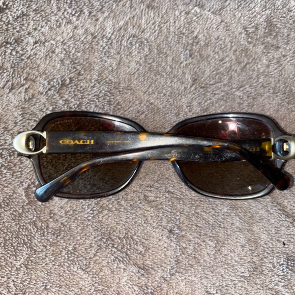 Coach tortoiseshell sunglasses - Picture 2 of 6